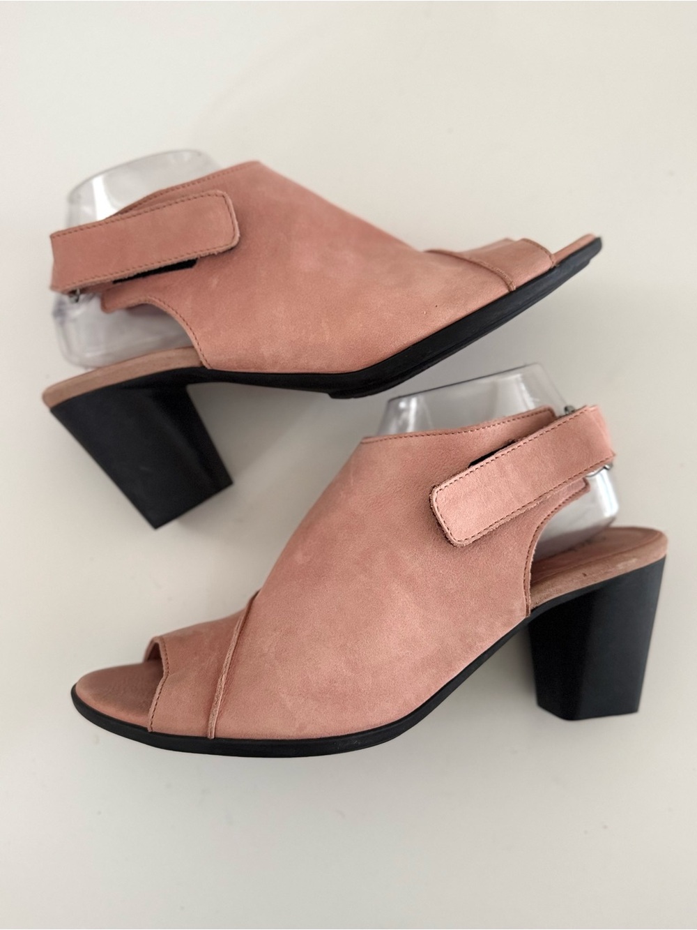 Arche pink  Obibbi leather sandals featuring a block heel Hook Strap Sandals 41